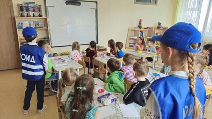 Усад: Иң кечкенәләр өчен куркынычсыз юл