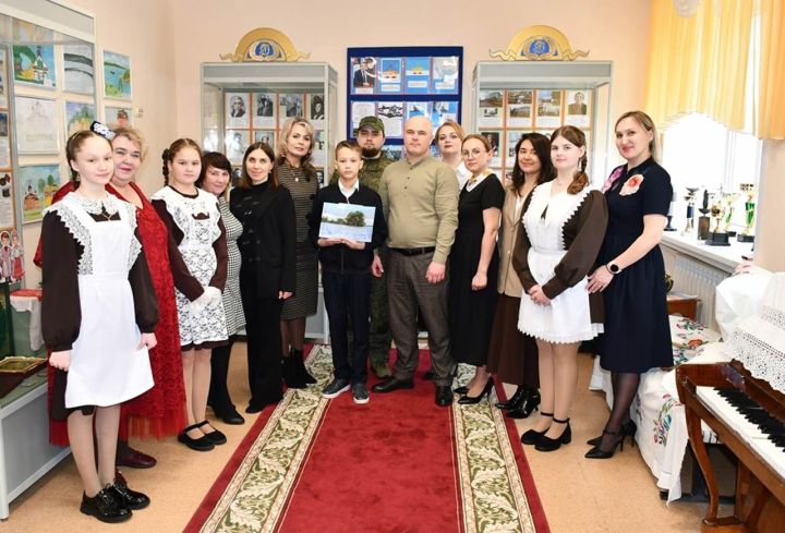 Лаешның 2нче мәктәбендә туган якны өйрәнү музее: тарихны саклау һәм патриотик тәрбия