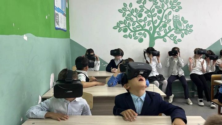 Лаеш районы укучылары вакыт буенча виртуаль сәяхәт кылдылар