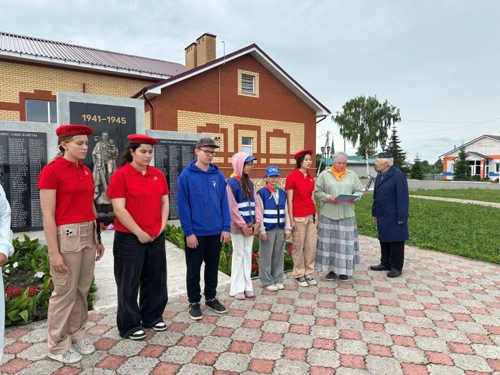 День памяти и скорби: в селе Пелево почтили подвиг предков