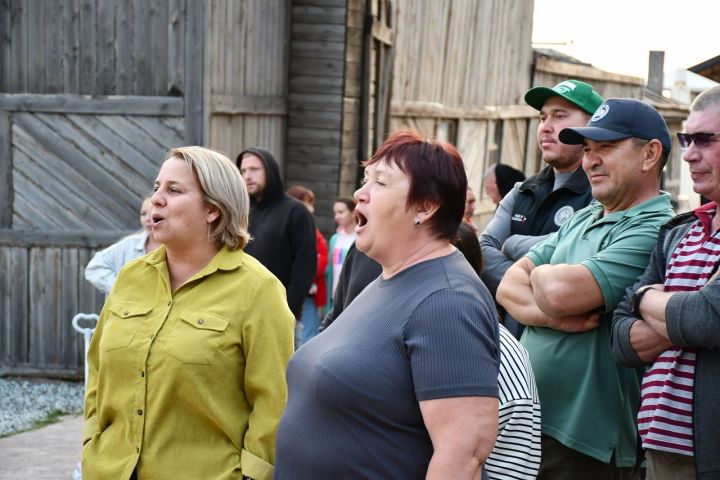 Жители и гости Лаишева по-семейному тепло провели первый фатирник (квартирник) в рамках проекта «Курше»