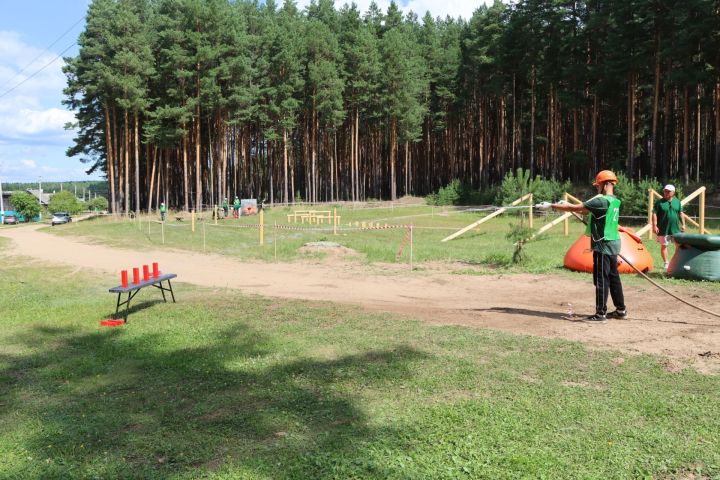 Конкурс профессионального мастерства в Лубянском лесотехническом колледже: лесные инспекторы, операторы БПЛА и пожарные показали свои навыки