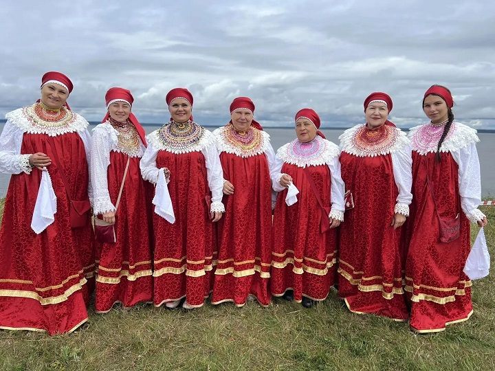 Фольклорный ансамбль «Каравон» зажёг на фестивале в Красновидово