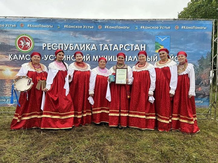 Фольклорный ансамбль «Каравон» зажёг на фестивале в Красновидово