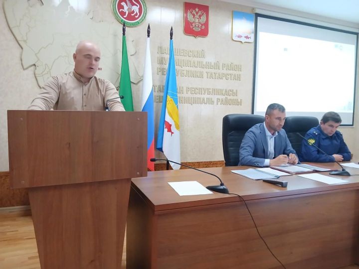 В Лаишевском районе обсудили безопасность в День города и День знаний
