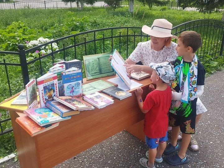 Читатели Лаишевского района вспомнили любимые книги