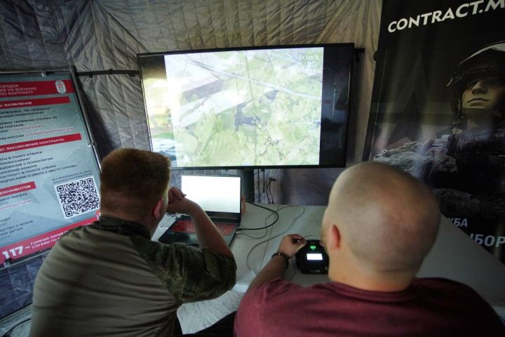 В Татарстане заработала горячая линия для рекрутеров и выросла федеральная выплата за контракт